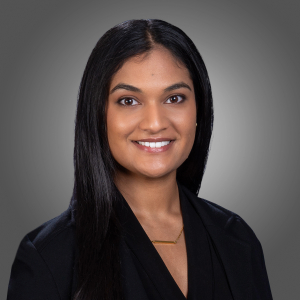 Headshot photo of alumna Aanya Mehta.